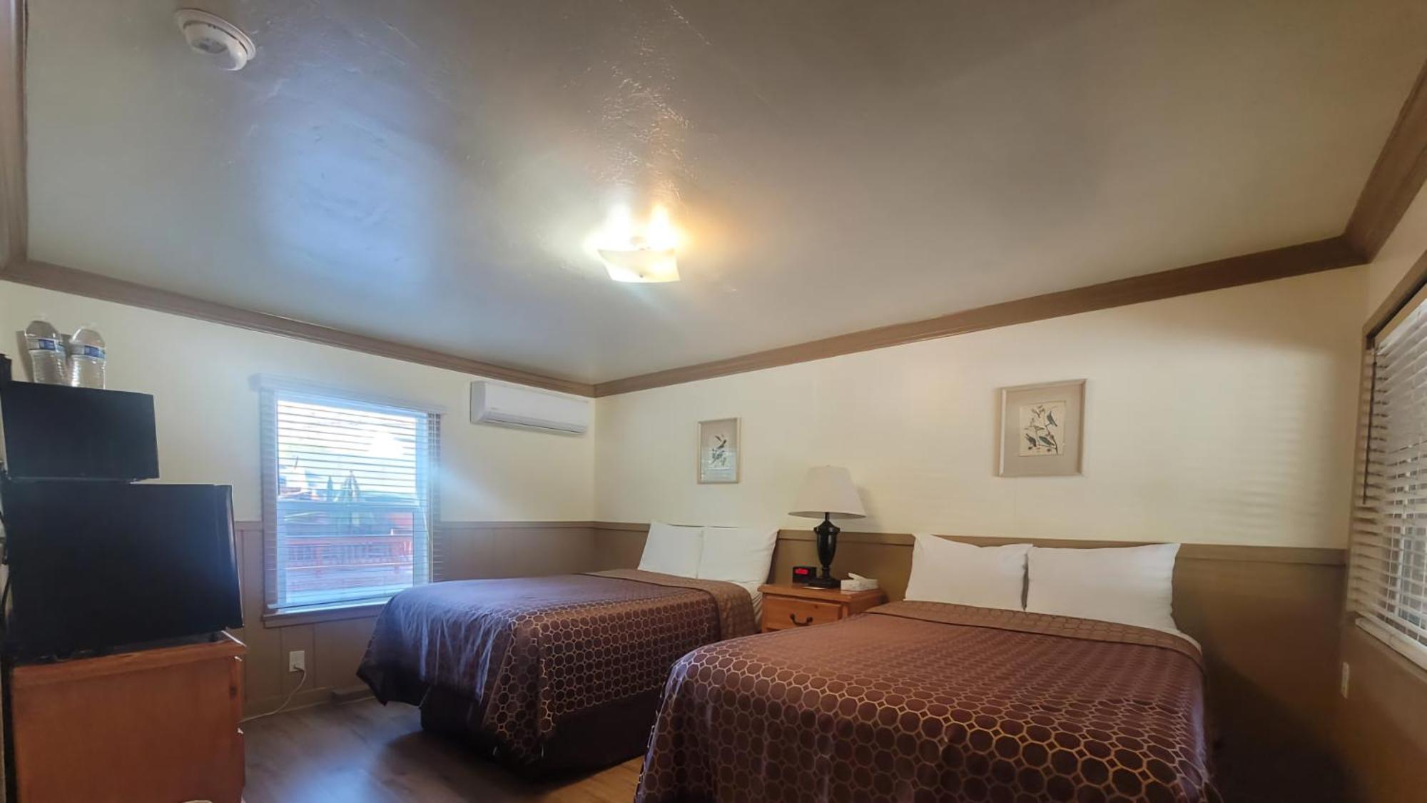 Kernville Inn エクステリア 写真