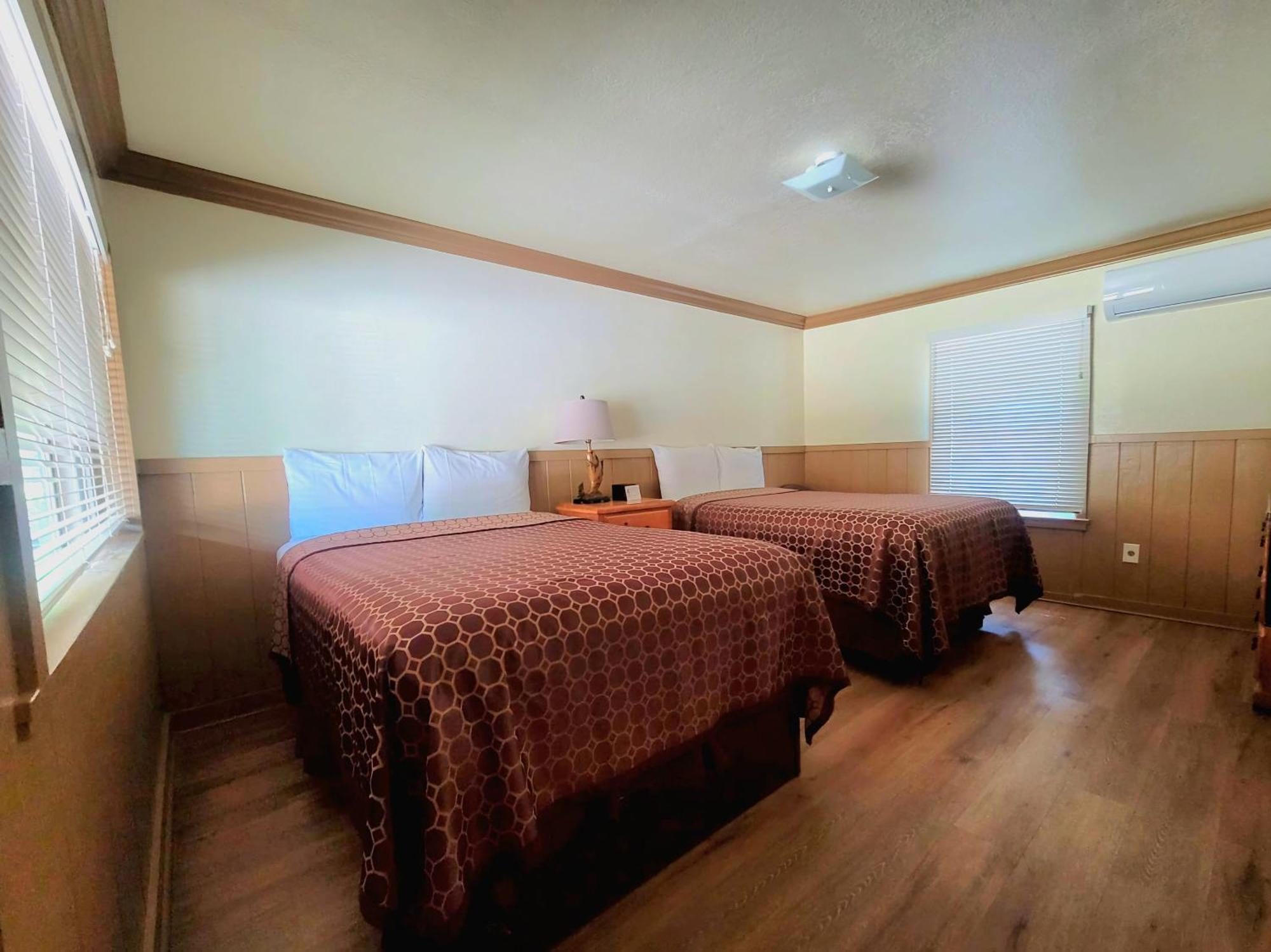 Kernville Inn エクステリア 写真