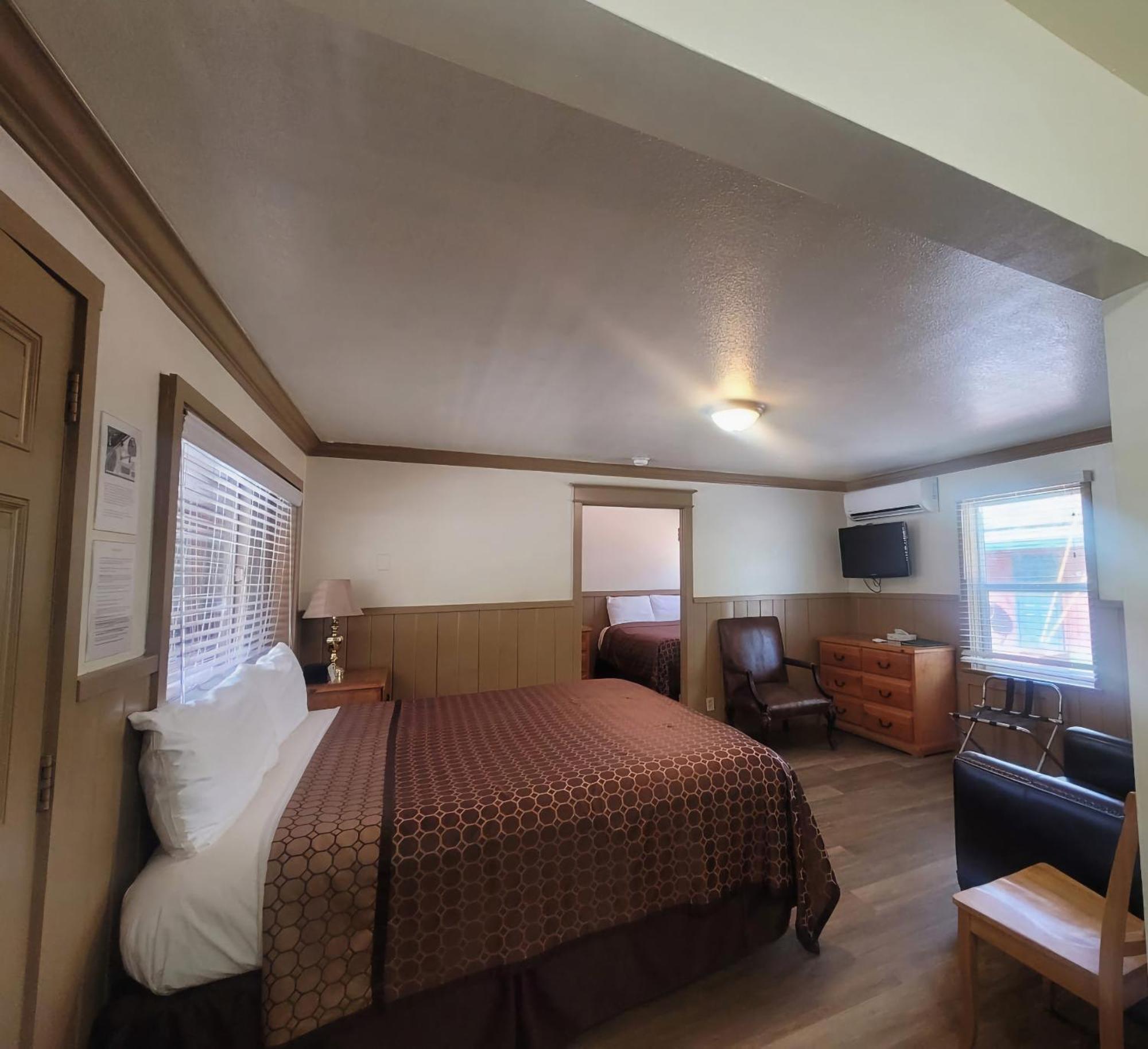 Kernville Inn エクステリア 写真
