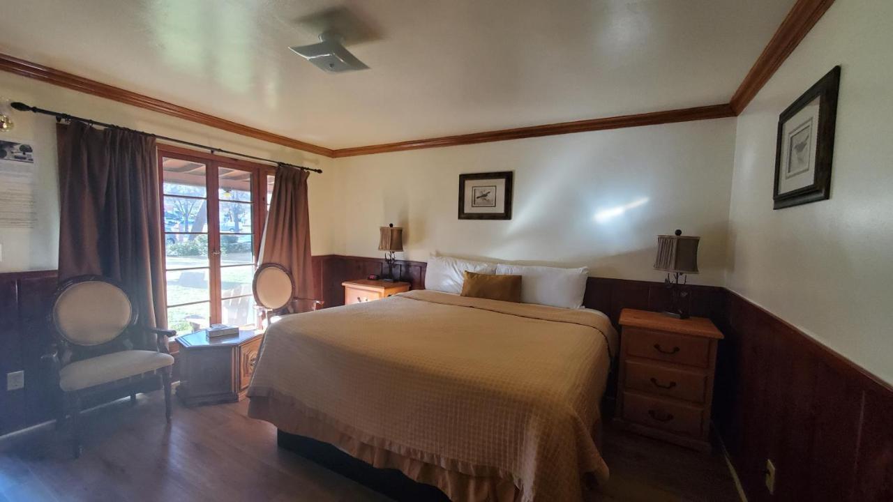 Kernville Inn エクステリア 写真